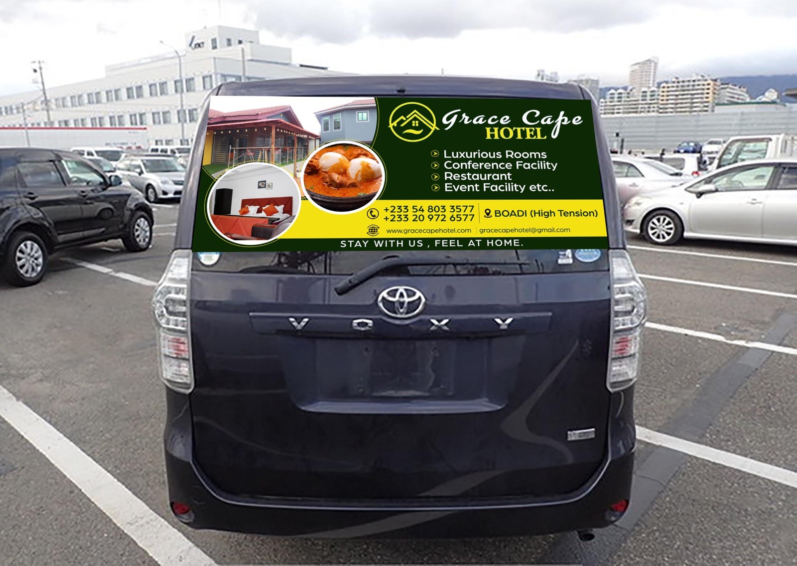 Toyota Voxy  thumbnail 4