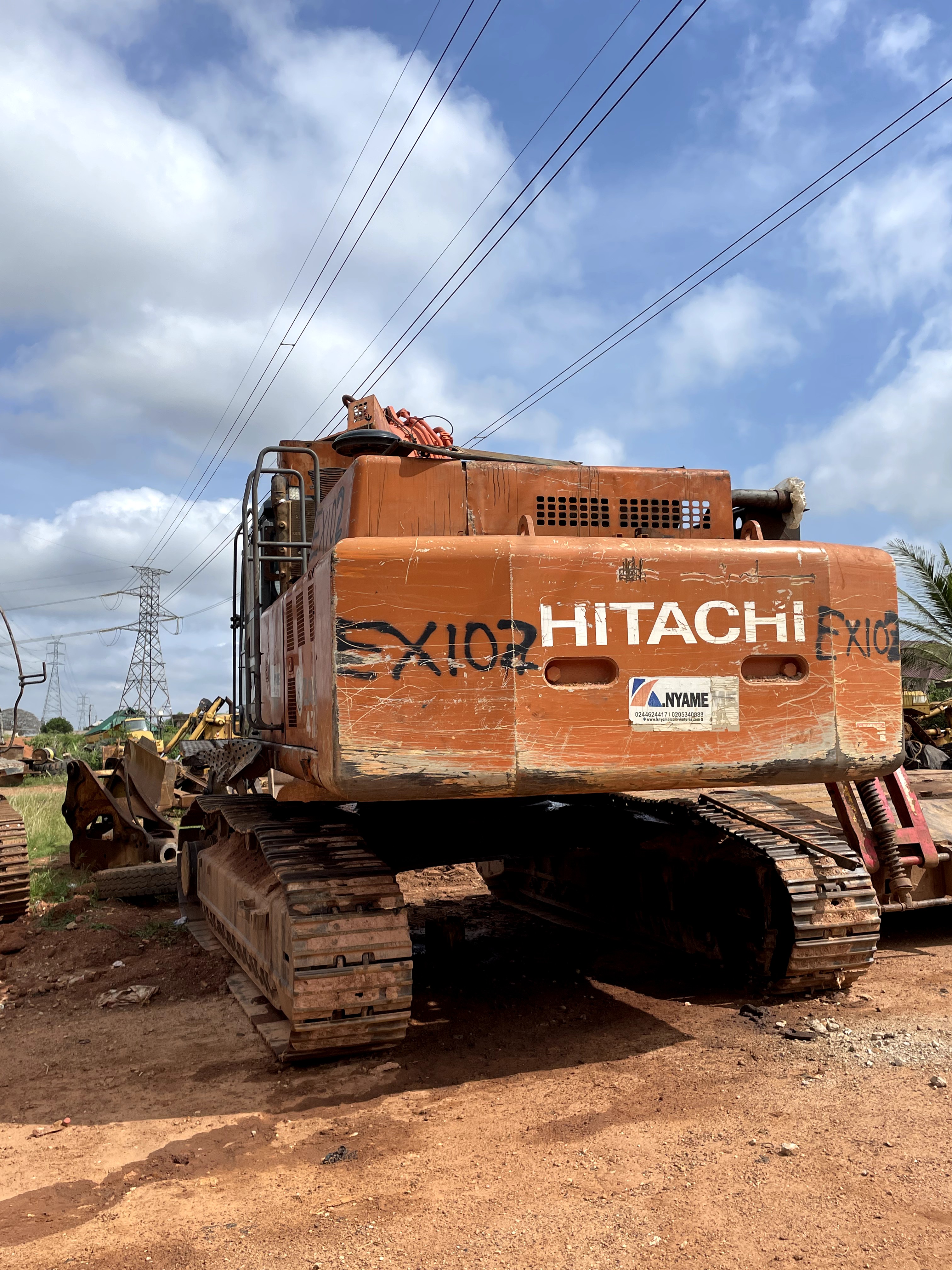 Hitachi 470 Excavator thumbnail 2